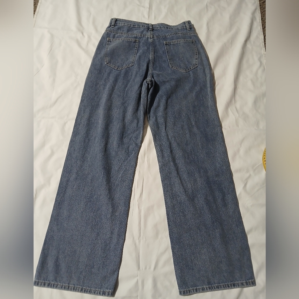Classic Blue Women's‎ Jeans - Picture 9 of 12